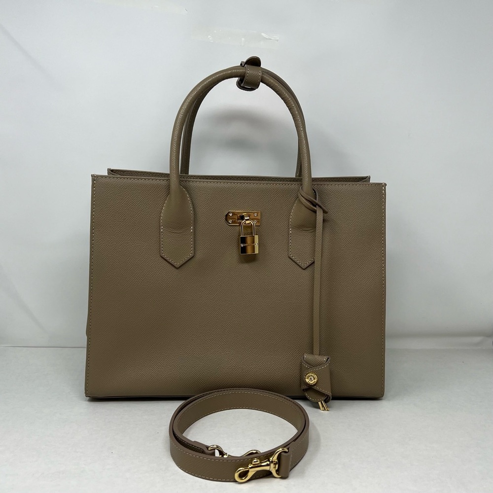 Samantha Thavasa Taupe Tote Bag